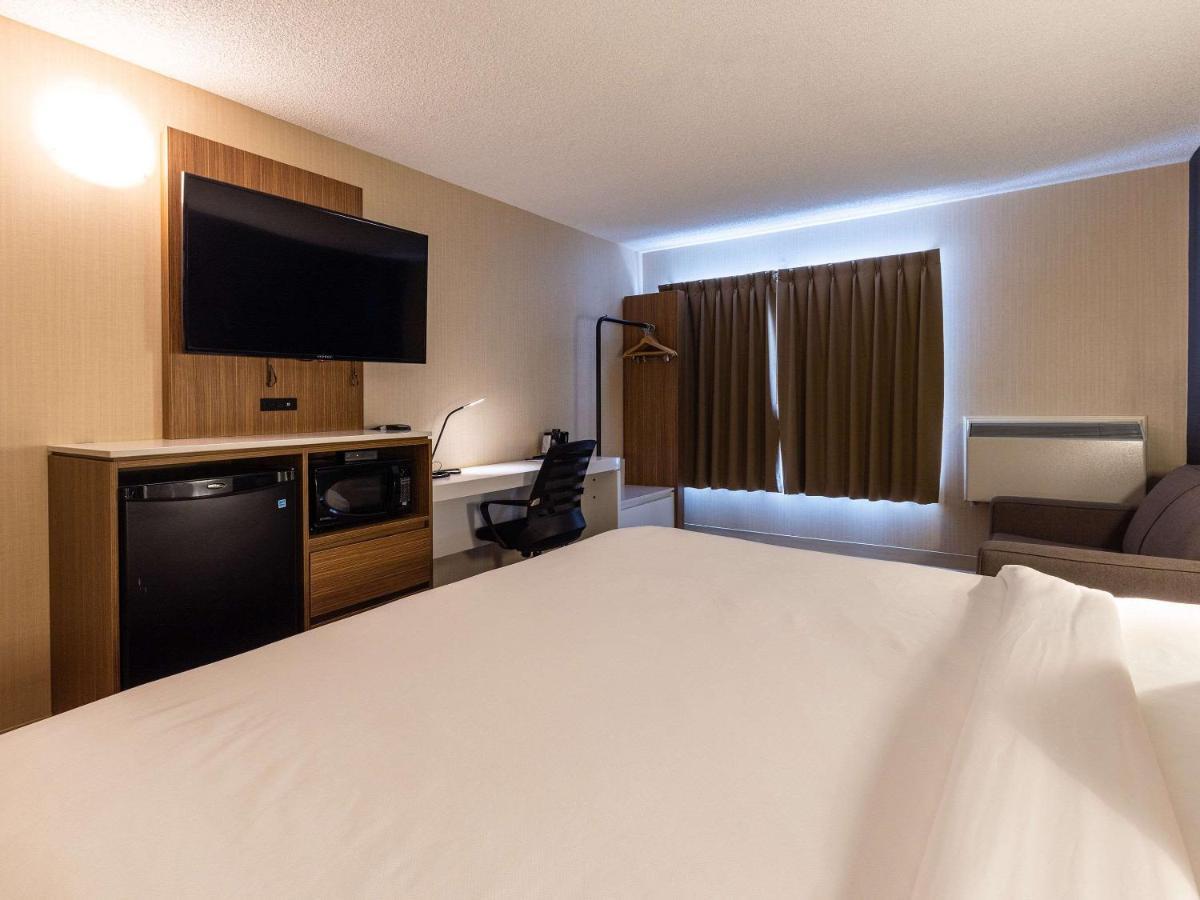 Comfort Inn Rouyn-Noranda Eksteriør bilde