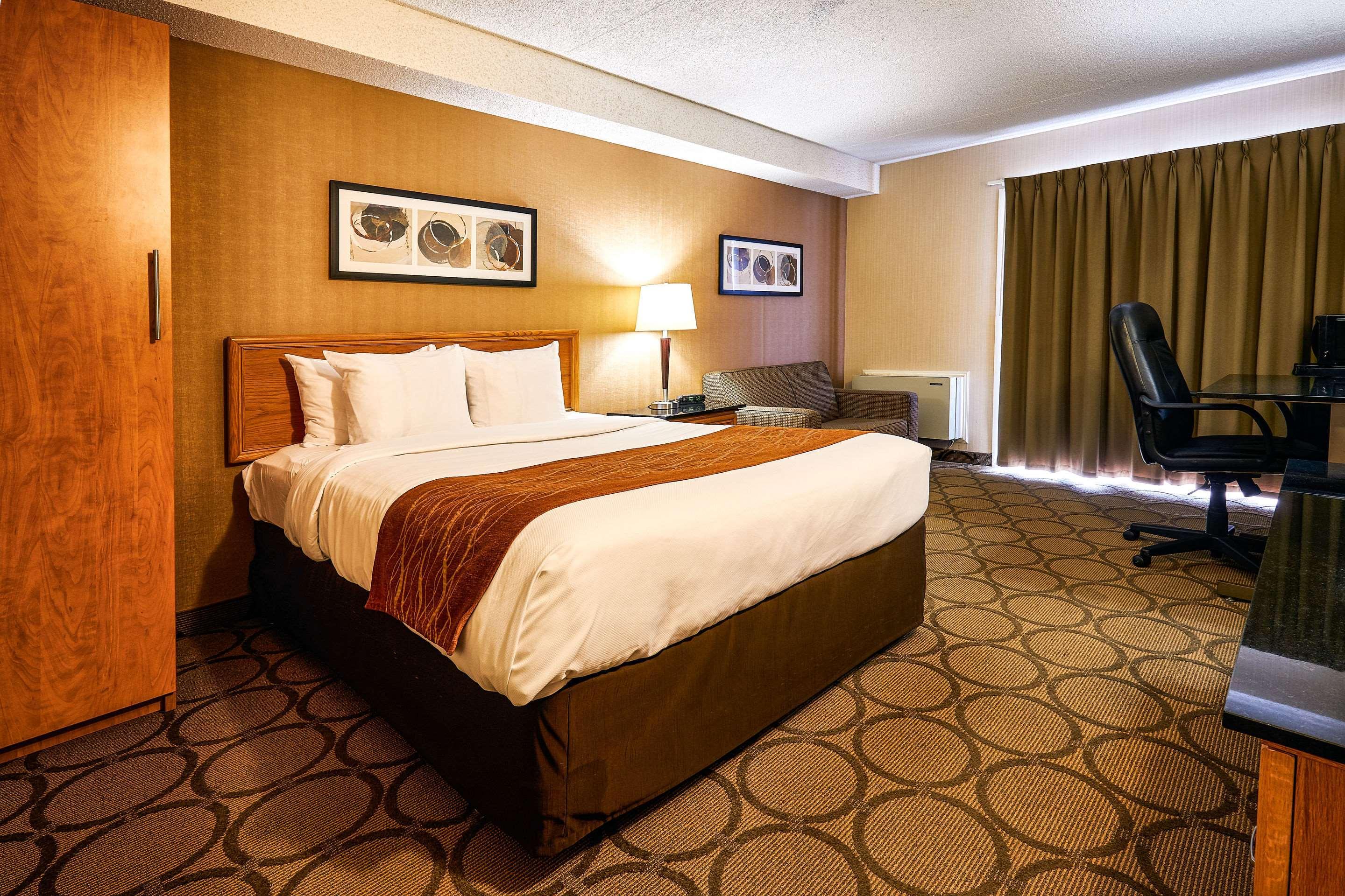 Comfort Inn Rouyn-Noranda Eksteriør bilde
