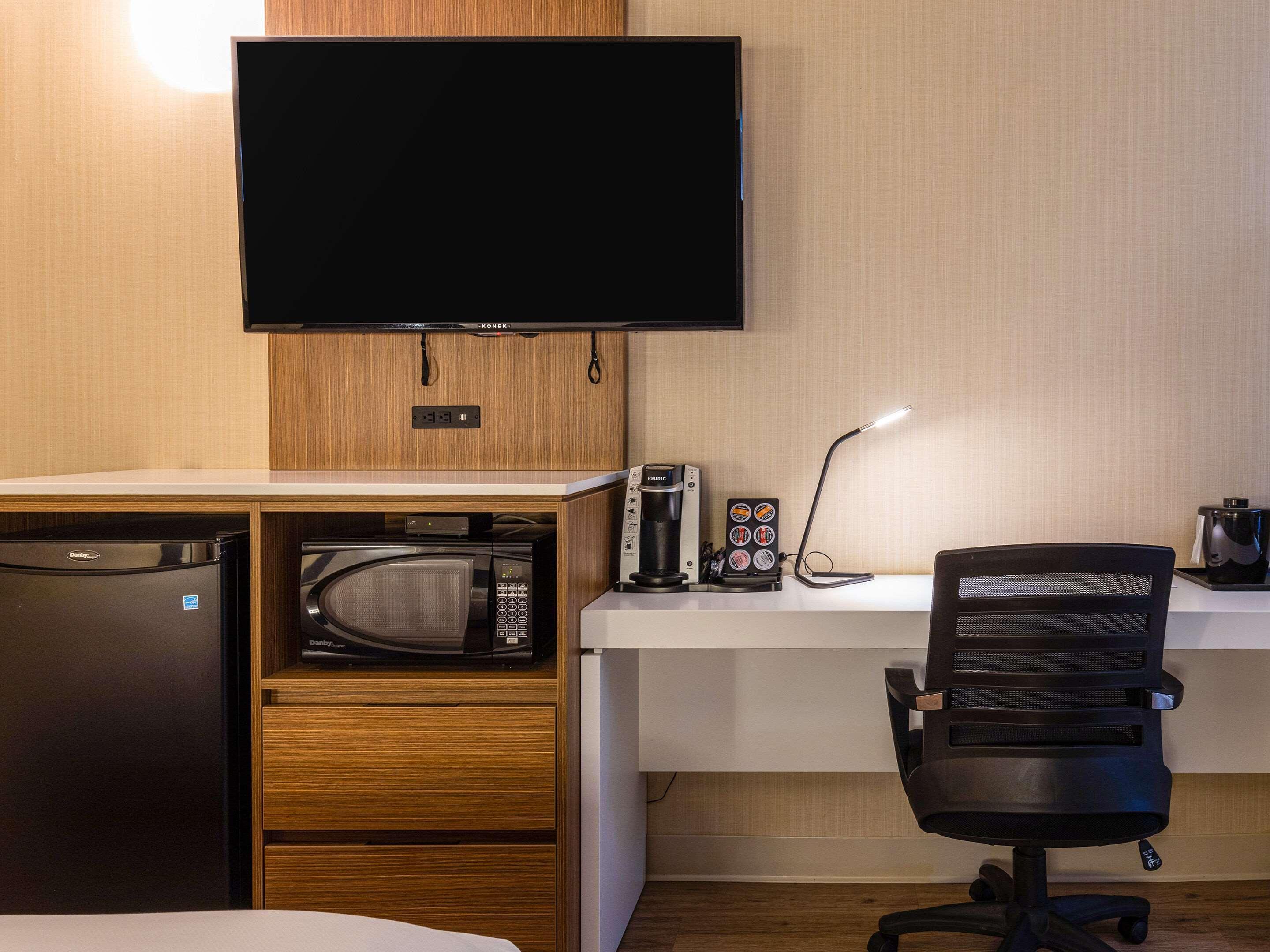 Comfort Inn Rouyn-Noranda Eksteriør bilde